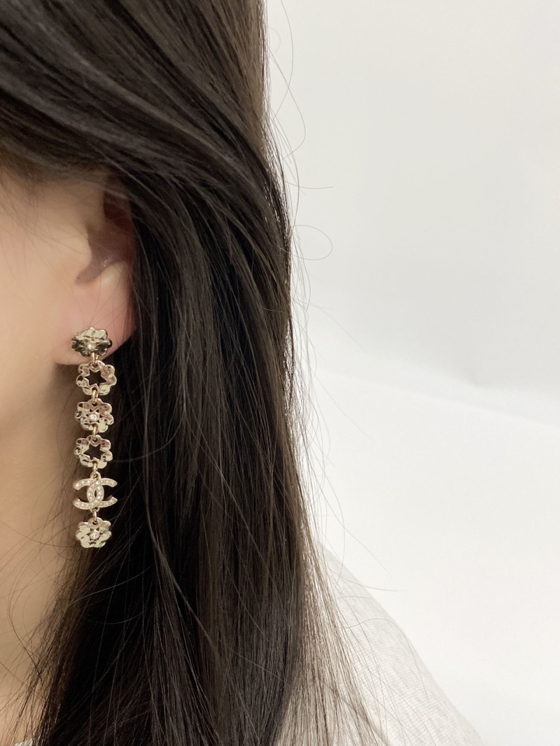 Ch**el earrings